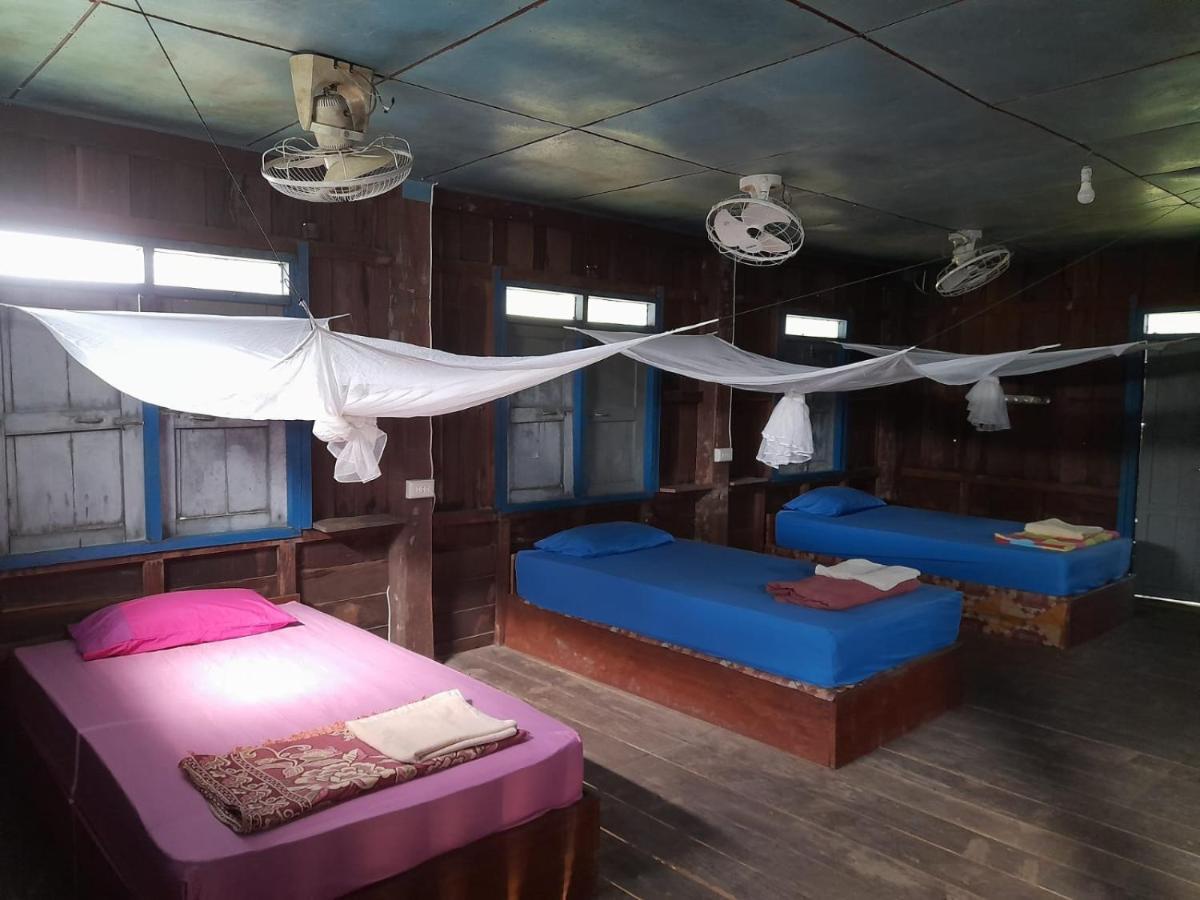 Ban Dondét Ta'S Dorm Dondetホステル エクステリア 写真